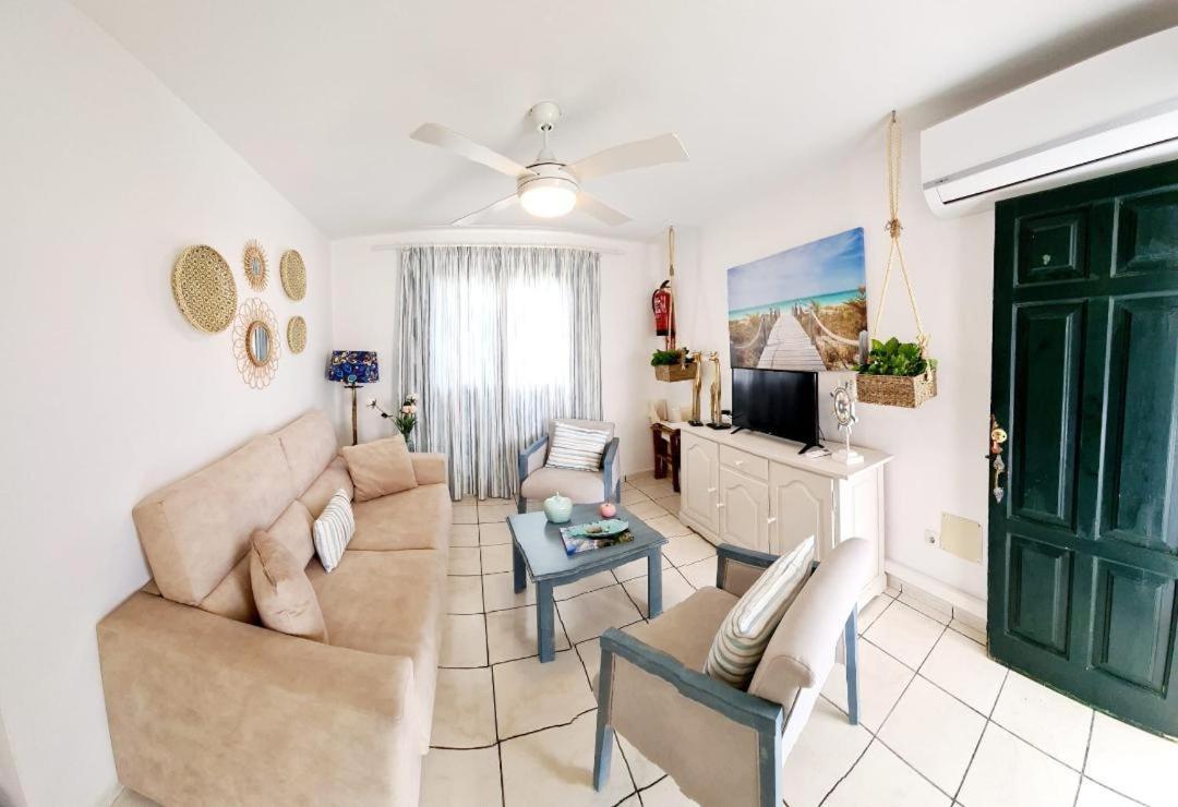Apartamentos Delfines Cala Blanca  Exterior foto